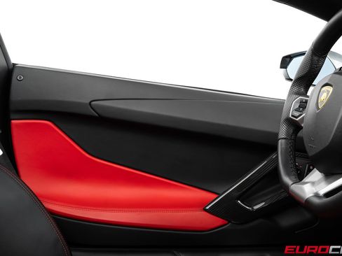 Used 2014 Lamborghini Aventador LP 700-4 AWD/4WD image 31