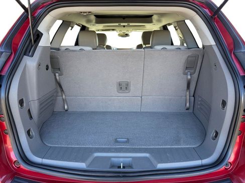 Used 2014 Chevrolet Traverse LT AWD/4WD image 10