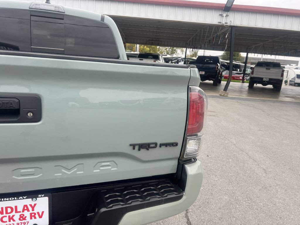 Used 2021 Toyota Tacoma TRD Pro AWD/4WD image 18