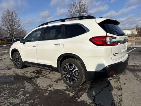Used 2023 Subaru Ascent Touring image 8