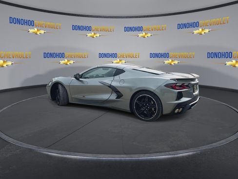 Used 2024 Chevrolet Corvette Stingray Preferred Cpe RWD image 9