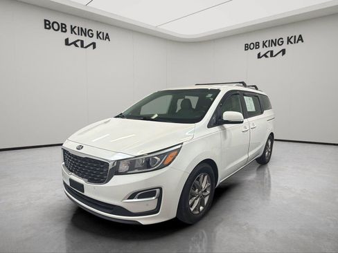 Used 2019 Kia Sedona EX FWD image 1