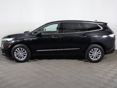 Used 2024 Buick Enclave Premium image 22