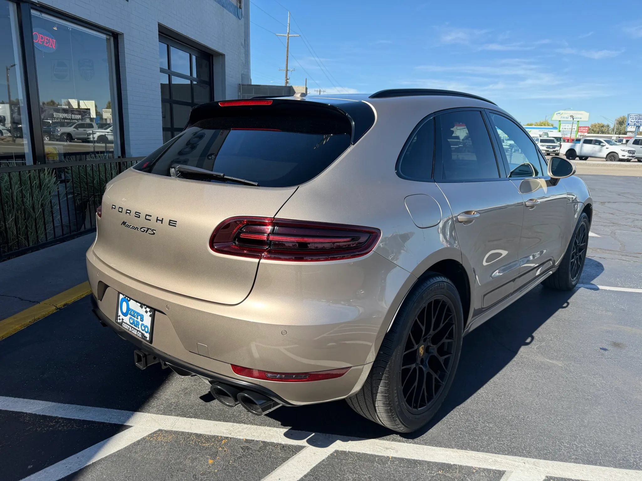 Used 2017 Porsche Macan GTS AWD/4WD image 8