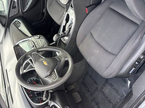 Used 2024 Chevrolet Malibu LT FWD image 8