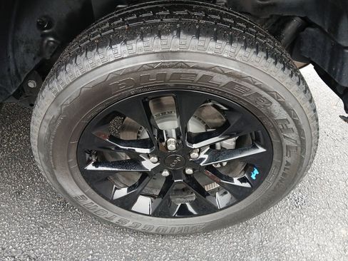 Used 2022 Jeep Wrangler Unlimited Sahara image 16