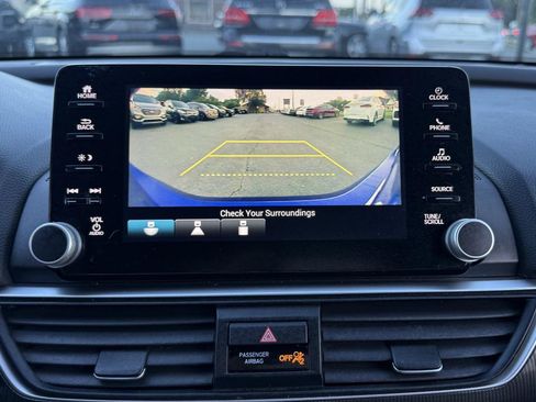 Used 2019 Honda Accord Sport image 17