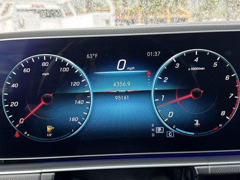 Used 2020 Mercedes-Benz GLE 350 4MATIC image 41