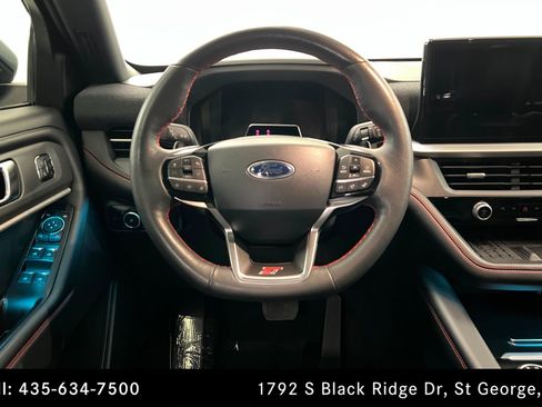 Used 2025 Ford Explorer ST AWD/4WD image 12