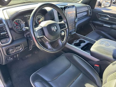 Used 2021 RAM 1500 Laramie w/ Sport Appearance Package image 10