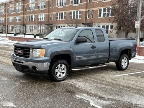 Used 2011 GMC Sierra 1500 SLE w/ Power Tech Package image 1