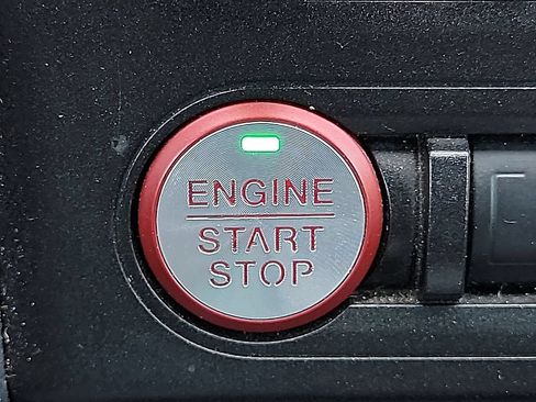 Used 2020 Ford Mustang Coupe RWD image 19
