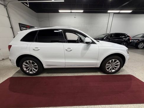Used 2014 Audi Q5 2.0T Premium w/ Lighting Package AWD/4WD image 9
