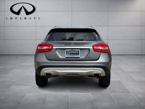 Used 2015 Mercedes-Benz GLA 250 4MATIC image 6