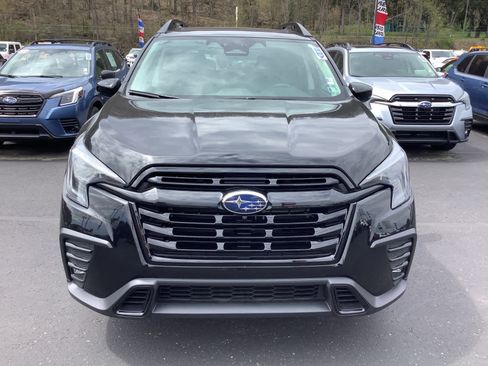 Certified 2025 Subaru Ascent Bronze Edition AWD/4WD image 5