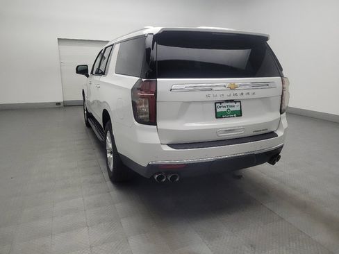 Used 2021 Chevrolet Suburban Premier w/ Premium Package image 5