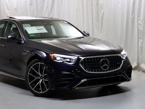 New 2026 Mercedes-Benz E 53 AMG e 4MATIC Sedan image 2