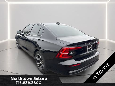 Used 2024 Volvo S60 B5 Plus FWD image 4