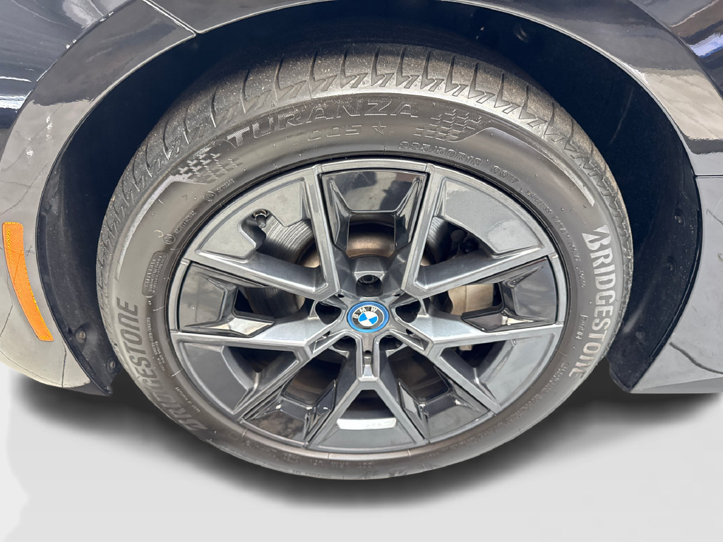 Used 2023 BMW i4 eDrive40 w/ Premium Package RWD image 88