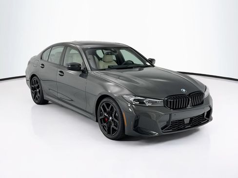 New 2026 BMW 330i Sedan w/ M Sport Package RWD image 3