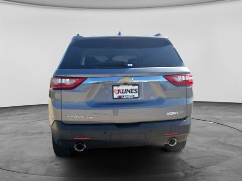 Used 2021 Chevrolet Traverse LT w/ LPO, Floor Liner Package AWD/4WD image 7