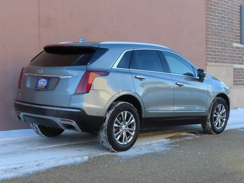 Used 2023 Cadillac XT5 Premium Luxury w/ Technology Package image 3