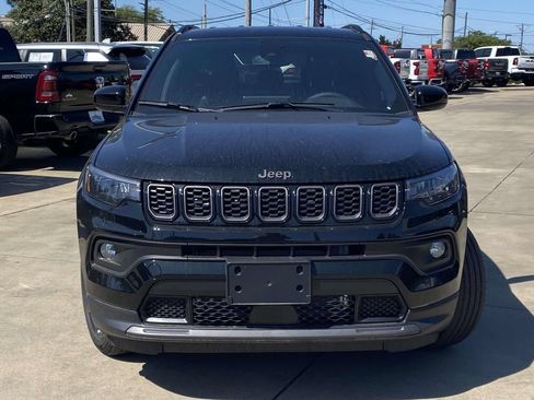 New 2026 Jeep Compass Latitude AWD/4WD image 2