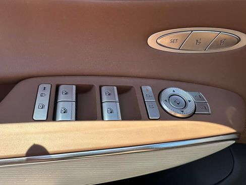 New 2026 Genesis GV70 2.5T Advanced AWD/4WD image 33