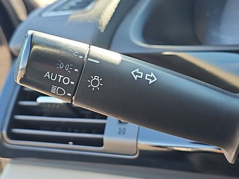 Used 2017 Honda Accord LX image 28