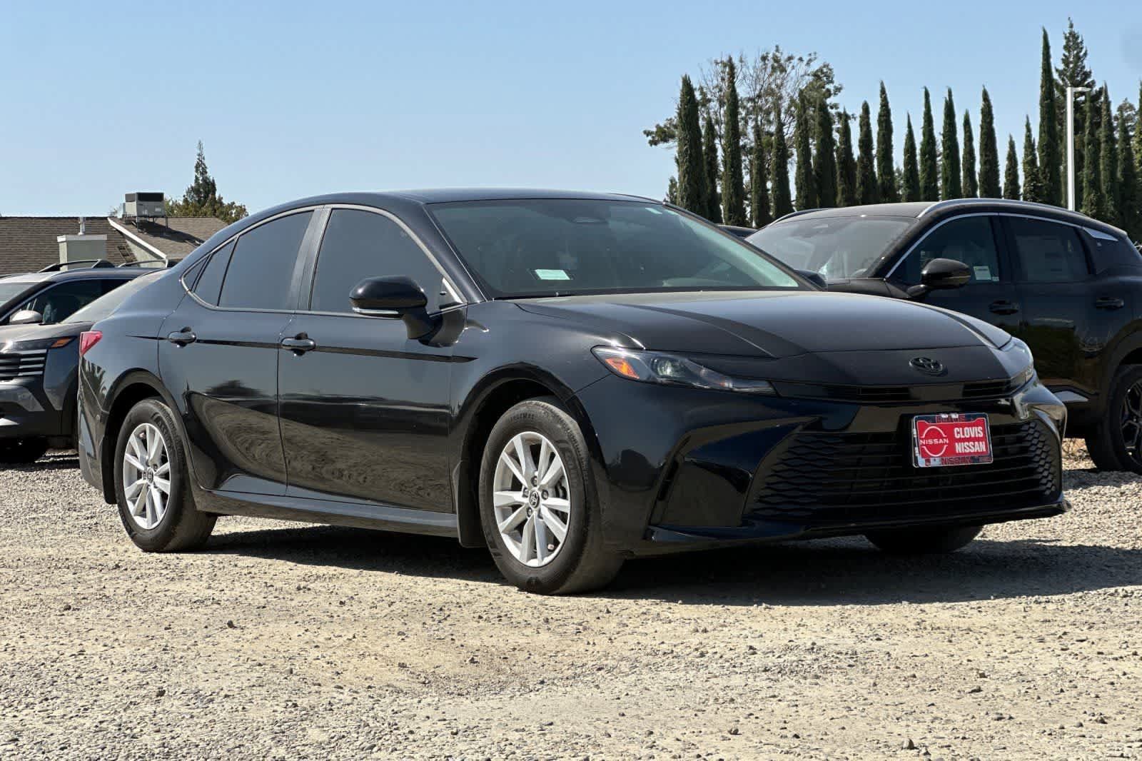 Used 2026 Toyota Camry LE FWD image 10