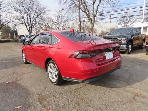 Certified 2023 Honda Accord LX image 4