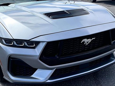 Used 2024 Ford Mustang GT Premium image 28