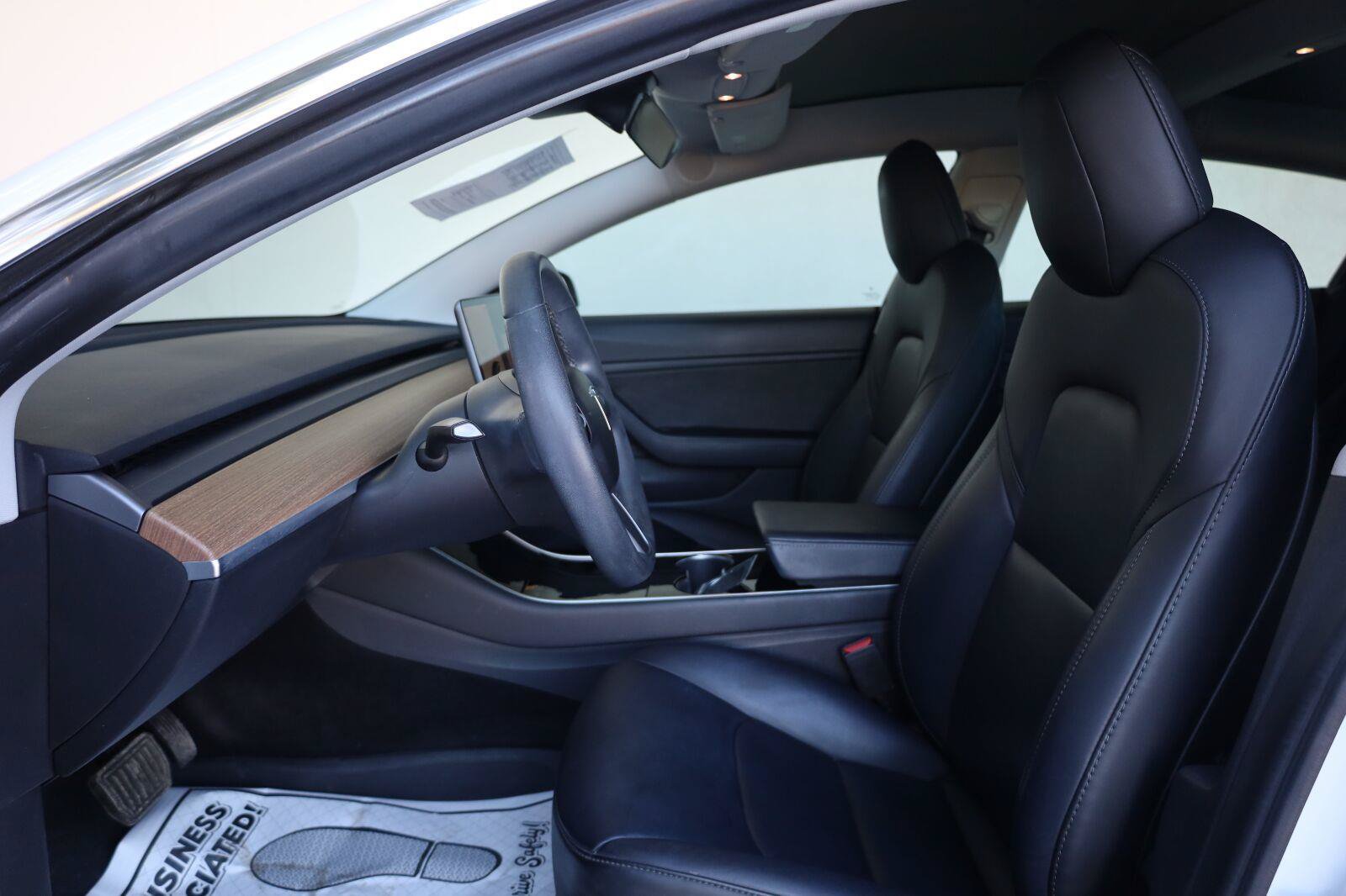 Used 2020 Tesla Model 3 Long Range AWD/4WD image 17