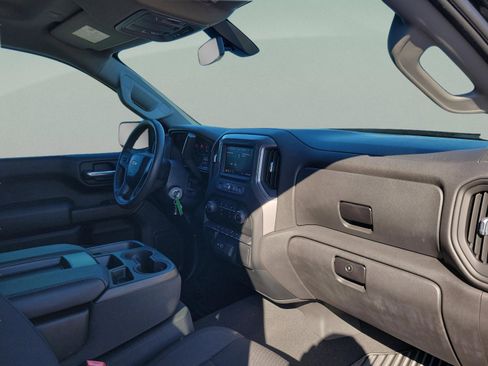 Used 2022 Chevrolet Silverado 1500 Custom image 23
