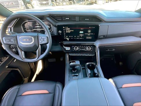 Certified 2024 GMC Sierra 1500 AT4 w/ Technology Package image 29