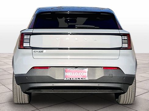 New 2026 Volvo EX30 Ultra w/ Climate Package image 6