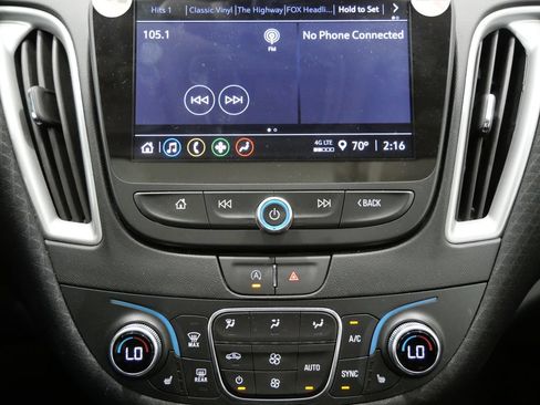 Used 2024 Chevrolet Malibu LT FWD image 21