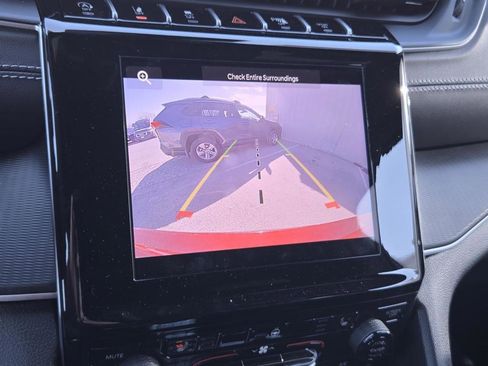 New 2025 Jeep Grand Cherokee L Laredo w/ Luxury Tech Group I RWD image 36