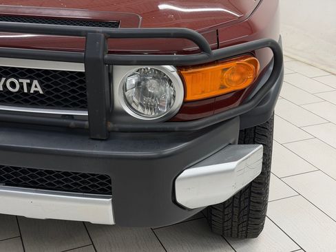 Used 2008 Toyota FJ Cruiser 4WD image 9