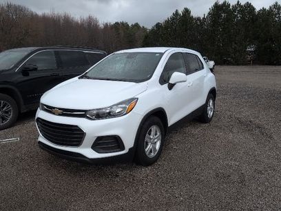 Used 2021 Chevrolet Trax LS w/ Tint and Cruise Package