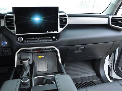 Used 2024 Toyota Tundra Limited image 20