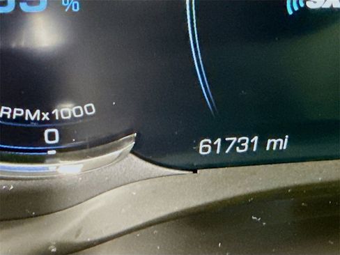 Used 2020 Cadillac Escalade Luxury image 4