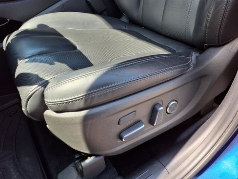 Used 2023 Hyundai Santa Fe Calligraphy image 8