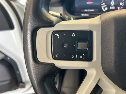 Used 2020 Land Rover Defender 110 SE image 62