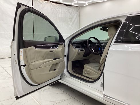 Used 2017 Cadillac XTS Luxury image 15