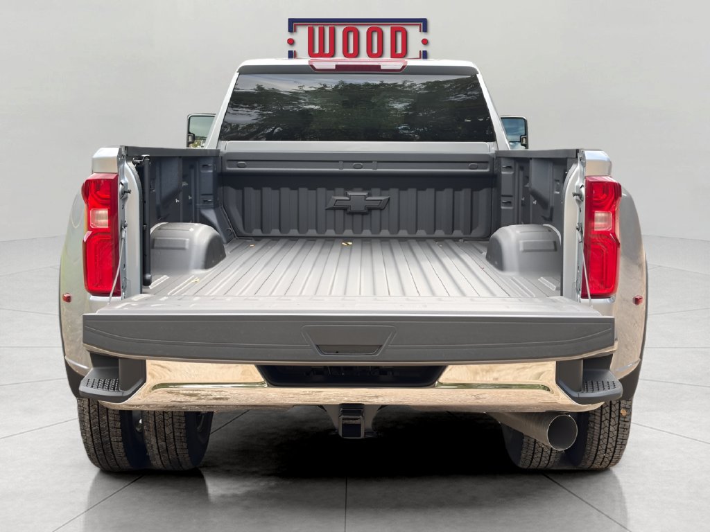 New 2026 Chevrolet Silverado 3500 LTZ AWD/4WD image 7