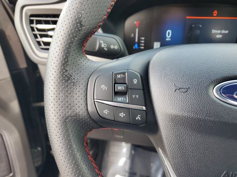 Certified 2024 Ford Escape ST-Line w/ Tech Pack #1 image 22