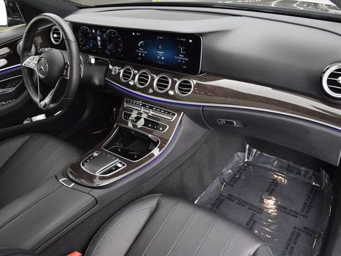 Certified 2023 Mercedes-Benz E 350 4MATIC Sedan image 15