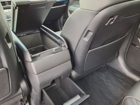 Used 2024 Hyundai Santa Fe Calligraphy image 13