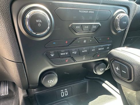 Used 2022 Ford Ranger Lariat w/ Equipment Group 501A High AWD/4WD image 17